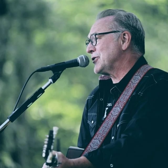 Thom Ellis - Nashville-based song writer and performer