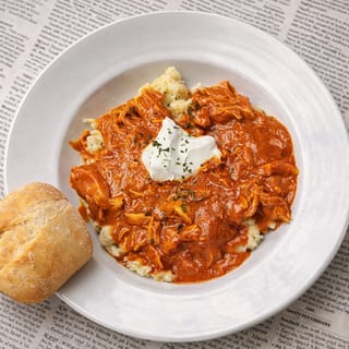 Kiki's Chicken Paprikash